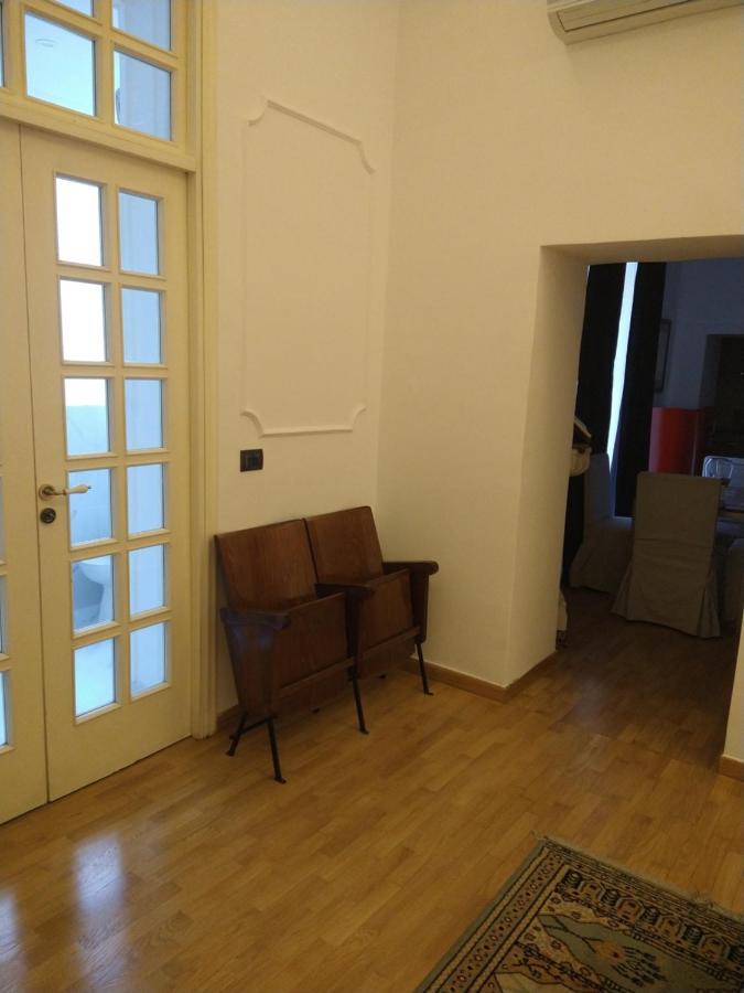 La Dimora Dei Borbone Apartment Наполи Екстериор снимка