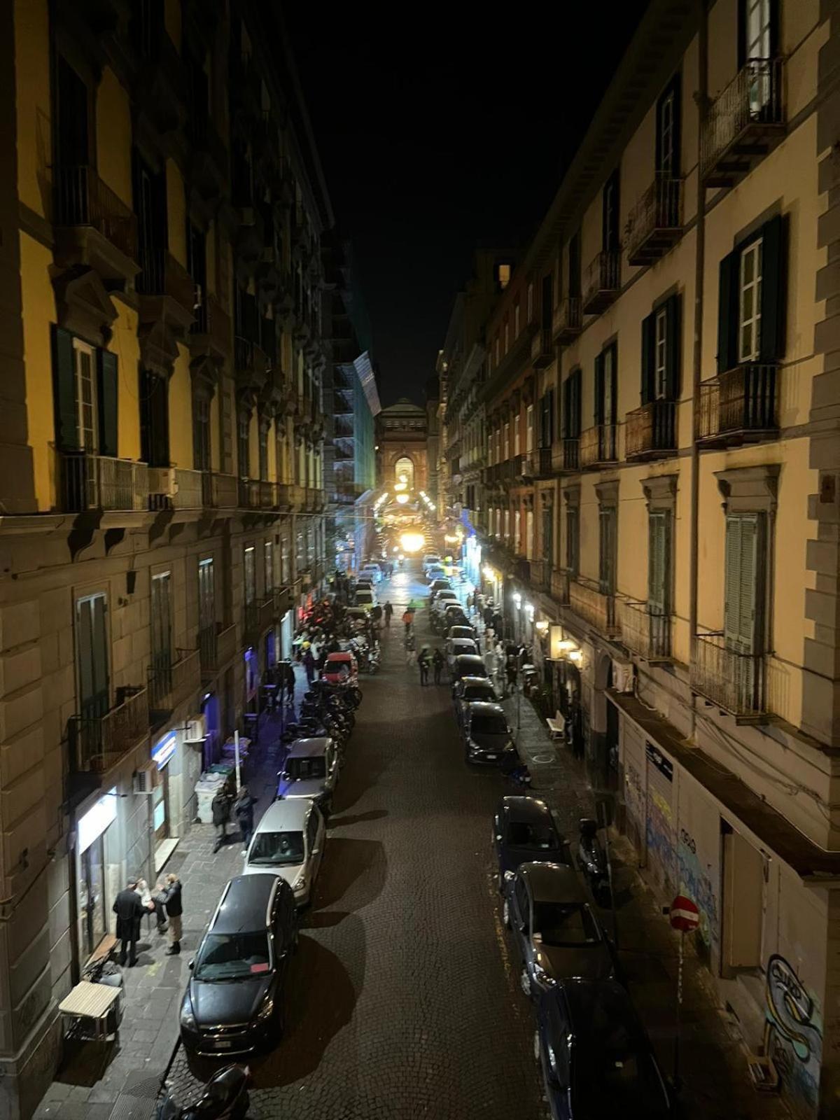 La Dimora Dei Borbone Apartment Наполи Екстериор снимка
